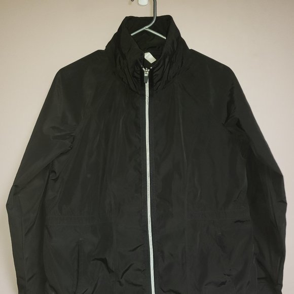 Apana Women's Size Small Black Windbreaker - Gently Used - Picture 1 of 6